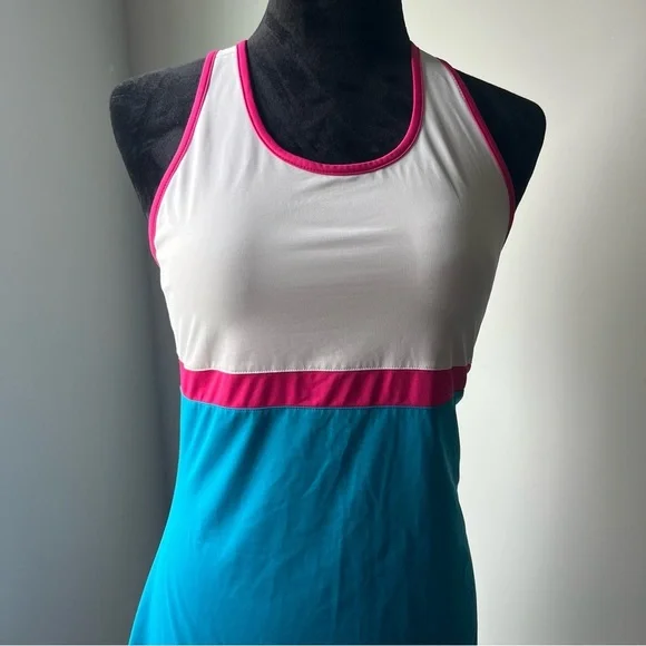 NWOT FILA Women’s Sleeveless Dress With Sports Bra Support - Size Small - Picture 11 of 13